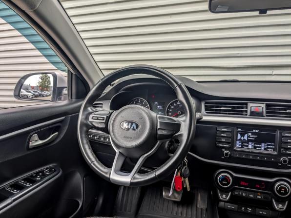 Kia Rio IV с пробегом 2019 года, цена 1 540 000 рублей, 69300 км, хэтчбек, Автокод Объявления