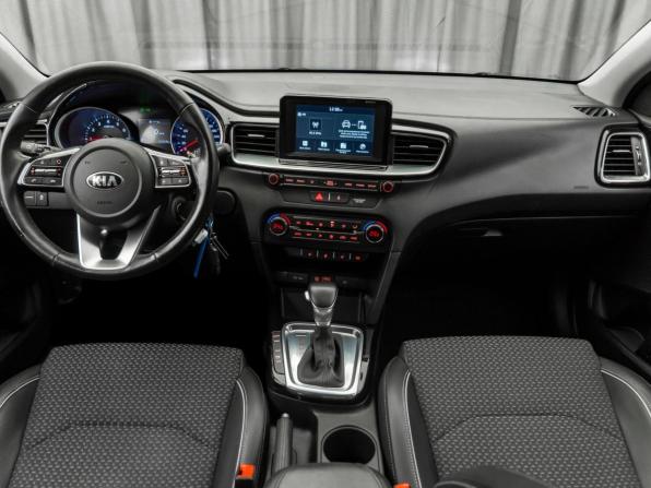 Kia Ceed III с пробегом 2018 года, цена 1 830 000 рублей, 101787 км, хэтчбек, Автокод Объявления