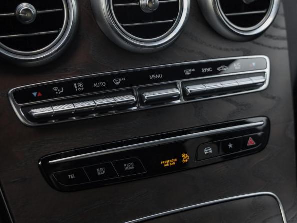 Mercedes-Benz GLC I (X253) Рестайлинг с пробегом 2022 года, цена 4 989 000 рублей, 43719 км, внедорожник, Автокод Объявления