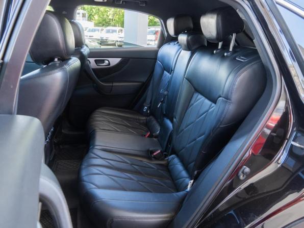 Infiniti FX II (S51) Рестайлинг с пробегом 2013 года, цена 1 699 000 рублей, 157233 км, внедорожник, Автокод Объявления