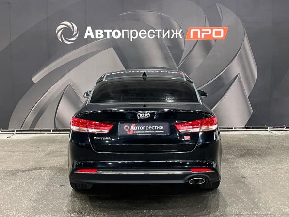 Kia Optima IV Рестайлинг с пробегом 2018 года, цена 1 780 000 рублей, 162893 км, седан, Автокод Объявления