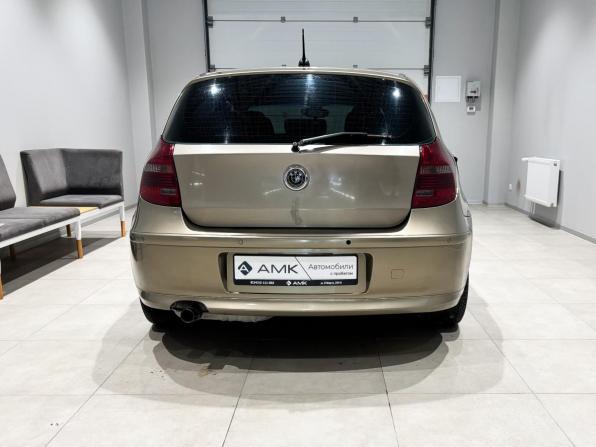 BMW 1 серии I (E81/E82/E87/E88) с пробегом 2006 года, цена 625 000 рублей, 332048 км, хэтчбек, Автокод Объявления