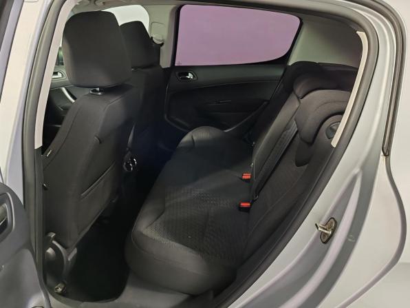 Peugeot 308 I Рестайлинг с пробегом 2012 года, цена 599 000 рублей, 187420 км, хэтчбек, Автокод Объявления