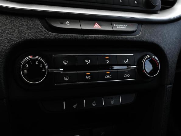 Kia Ceed III с пробегом 2020 года, цена 1 775 000 рублей, 59014 км, хэтчбек, Автокод Объявления