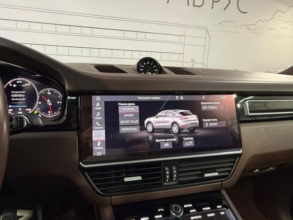 Porsche Cayenne III с пробегом 2021 года, цена 9 285 000 рублей, 65000 км, внедорожник, Автокод Объявления