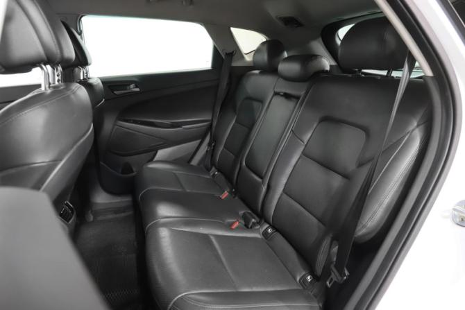 Hyundai Tucson III с пробегом 2017 года, цена 1 799 000 рублей, 196334 км, внедорожник, Автокод Объявления