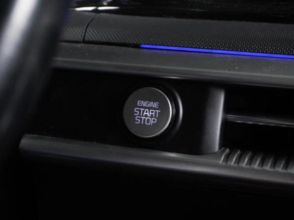 Kia K5 III с пробегом 2021 года, цена 2 269 000 рублей, 148791 км, седан, Автокод Объявления