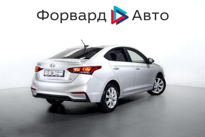 Hyundai Solaris II с пробегом 2018 года, цена 1 290 000 рублей, 162307 км, седан, Автокод Объявления