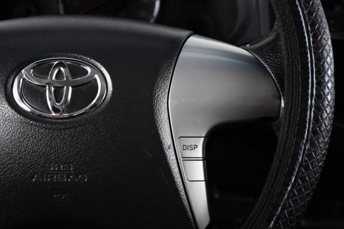 Toyota Hilux VII Рестайлинг с пробегом 2012 года, цена 1 999 000 рублей, 386100 км, offers.body_type.unknown, Автокод Объявления