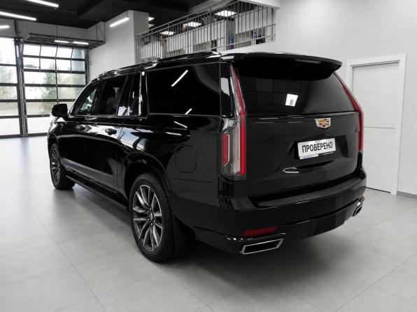 Cadillac Escalade V с пробегом 2023 года, цена 12 995 000 рублей, 87189 км, внедорожник, Автокод Объявления