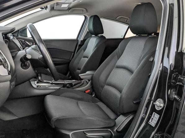 Mazda 3 III (BM) с пробегом 2014 года, цена 1 350 000 рублей, 125401 км, хэтчбек, Автокод Объявления