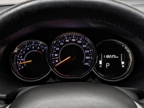 Renault Sandero II Рестайлинг с пробегом 2021 года, цена 1 250 000 рублей, 118222 км, хэтчбек, Автокод Объявления