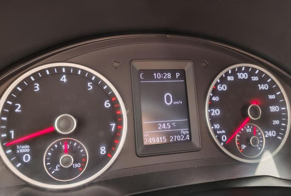 Volkswagen Tiguan I Рестайлинг Ярославль  - изображение 9