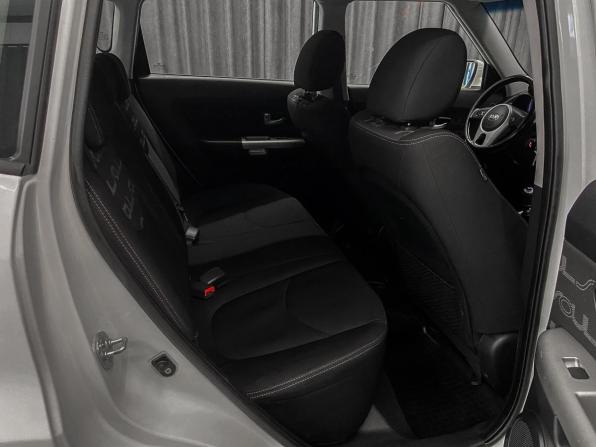Kia Soul I Рестайлинг с пробегом 2014 года, цена 920 000 рублей, 140000 км, хэтчбек, Автокод Объявления
