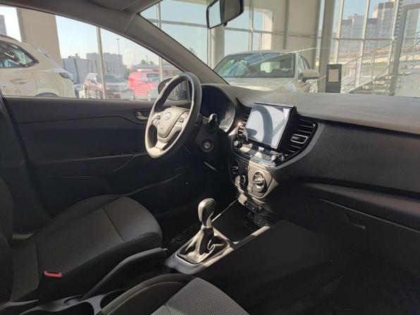 Hyundai Solaris II Рестайлинг с пробегом 2021 года, цена 1 620 000 рублей, 75260 км, седан, Автокод Объявления