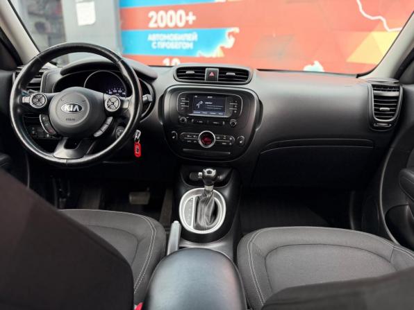 Kia Soul II Рестайлинг с пробегом 2017 года, цена 1 220 000 рублей, 214000 км, хэтчбек, Автокод Объявления