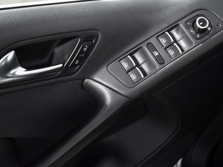 Volkswagen Tiguan I Санкт-Петербург  - изображение 10