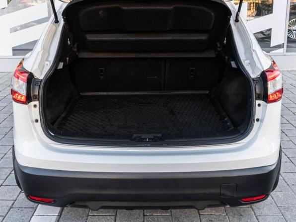 Nissan Qashqai II с пробегом 2014 года, цена 1 475 300 рублей, 105503 км, внедорожник, Автокод Объявления