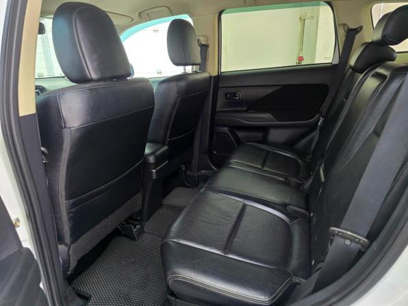 Mitsubishi Outlander III Рестайлинг с пробегом 2014 года, цена 1 549 000 рублей, 170000 км, внедорожник, Автокод Объявления