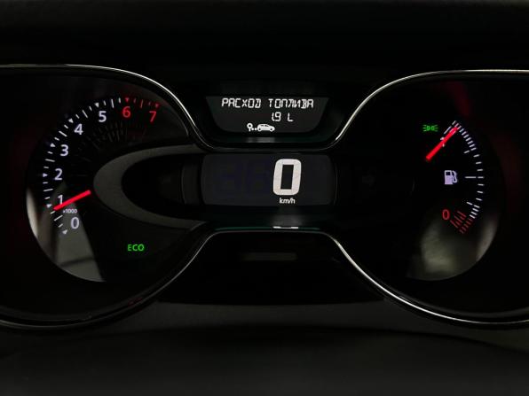 Renault Kaptur I с пробегом 2017 года, цена 1 550 000 рублей, 109000 км, внедорожник, Автокод Объявления