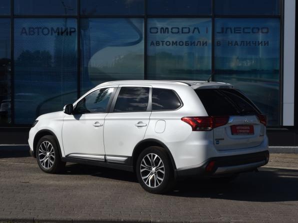 Mitsubishi Outlander III Рестайлинг 2 с пробегом 2015 года, цена 1 490 000 рублей, 138796 км, внедорожник, Автокод Объявления