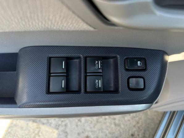Honda Insight II с пробегом 2009 года, цена 699 000 рублей, 170000 км, хэтчбек, Автокод Объявления