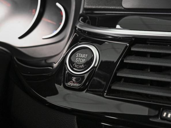 BMW 5 серии VII (G30/G31/G38) с пробегом 2019 года, цена 3 432 000 рублей, 101615 км, седан, Автокод Объявления