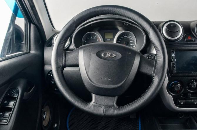 Lada (ВАЗ) Granta I с пробегом 2015 года, цена 459 000 рублей, 111000 км, седан, Автокод Объявления