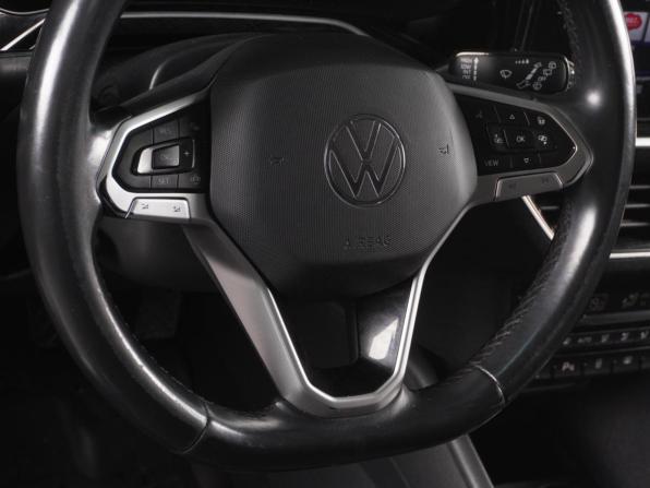 Volkswagen Polo VI с пробегом 2021 года, цена 1 599 000 рублей, 90275 км, лифтбек, Автокод Объявления