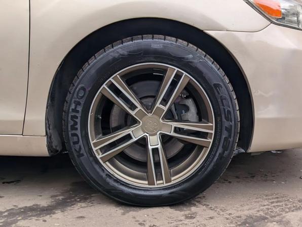 Toyota Camry VI (XV40) Рестайлинг с пробегом 2010 года, цена 1 130 000 рублей, 367310 км, седан, Автокод Объявления