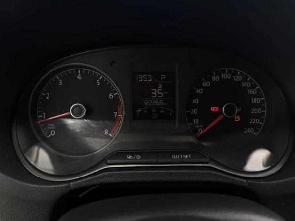 Volkswagen Polo V Рестайлинг с пробегом 2020 года, цена 1 320 000 рублей, 122500 км, седан, Автокод Объявления