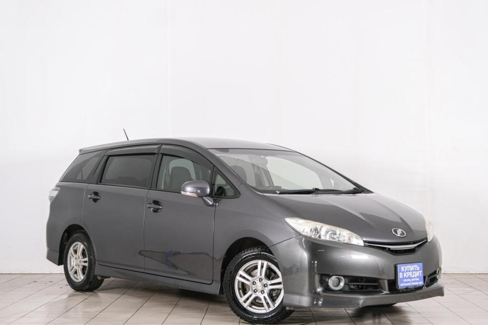 Toyota Wish II Рестайлинг Красноярск  - изображение 1