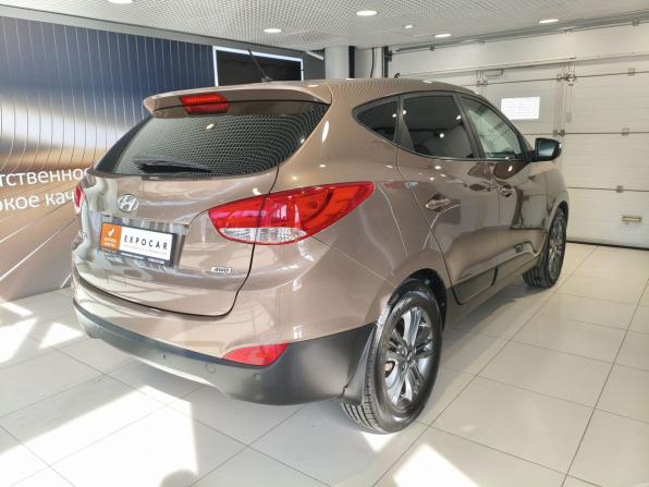 Hyundai ix35 I Рестайлинг с пробегом 2015 года, цена 1 594 000 рублей, 111000 км, внедорожник, Автокод Объявления
