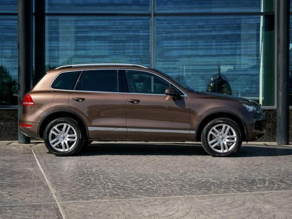 Volkswagen Touareg II с пробегом 2014 года, цена 1 899 000 рублей, 216180 км, внедорожник, Автокод Объявления