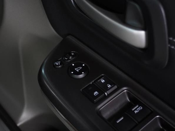 Honda Freed II с пробегом 2017 года, цена 1 899 000 рублей, 87648 км, компактвэн, Автокод Объявления