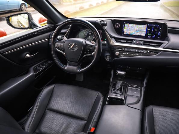 Lexus ES VII с пробегом 2020 года, цена 3 699 777 рублей, 94200 км, седан, Автокод Объявления