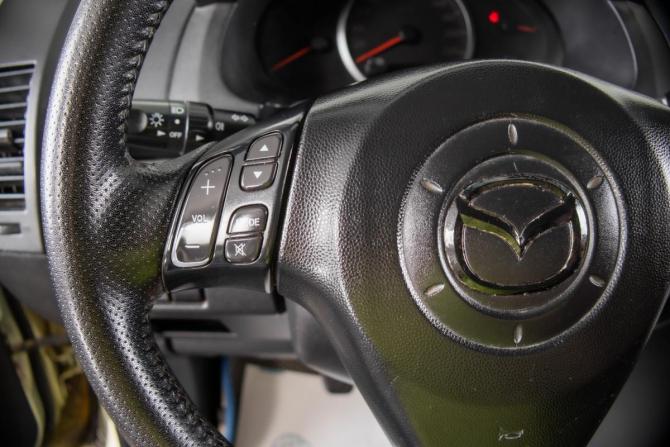 Mazda 5 I (CR) Рестайлинг с пробегом 2007 года, цена 649 000 рублей, 308000 км, компактвэн, Автокод Объявления