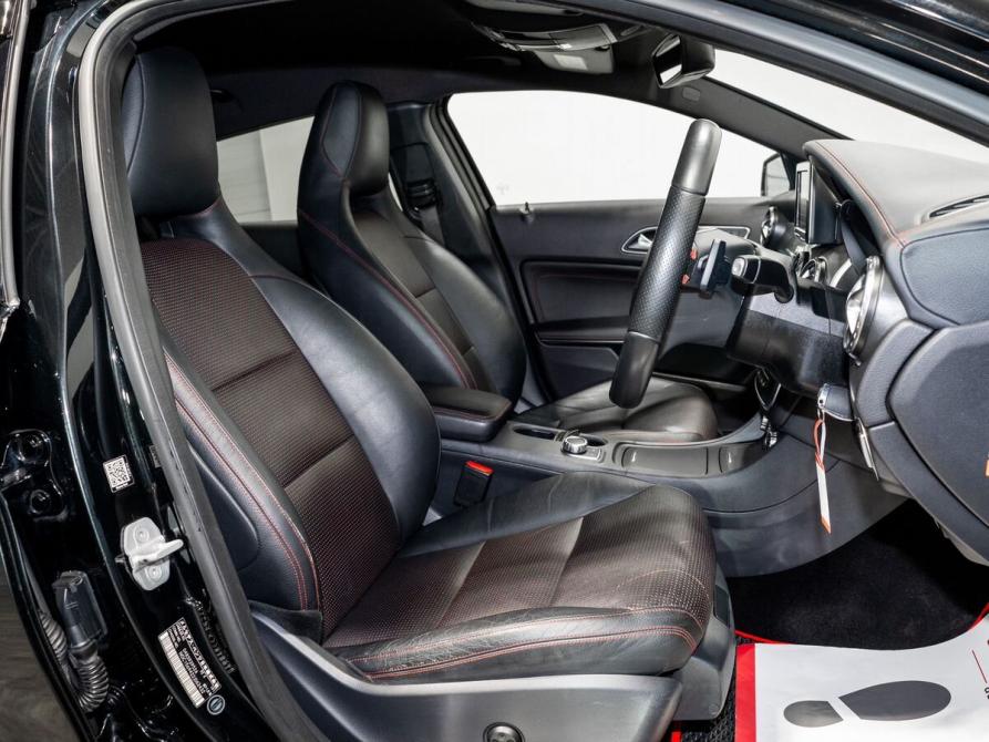 Mercedes-Benz GLA I (X156) Чита  - изображение 6