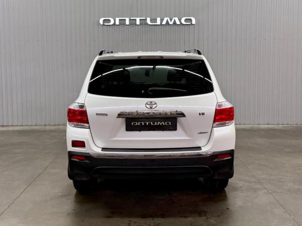 Toyota Highlander II (XU40) Рестайлинг с пробегом 2010 года, цена 1 747 000 рублей, 322241 км, внедорожник, Автокод Объявления