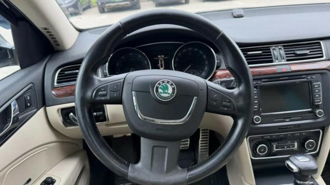 Skoda Superb II с пробегом 2012 года, цена 1 331 000 рублей, 187763 км, универсал, Автокод Объявления