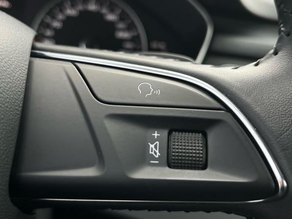 Audi A4 V (B9) с пробегом 2018 года, цена 2 290 000 рублей, 99513 км, седан, Автокод Объявления