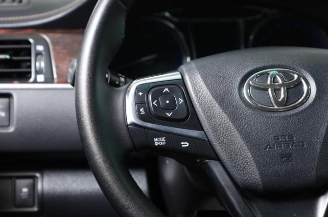 Toyota Camry VII (XV50) Рестайлинг с пробегом 2016 года, цена 2 149 000 рублей, 220000 км, седан, Автокод Объявления