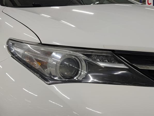 Toyota Auris II с пробегом 2013 года, цена 725 000 рублей, 221106 км, хэтчбек, Автокод Объявления
