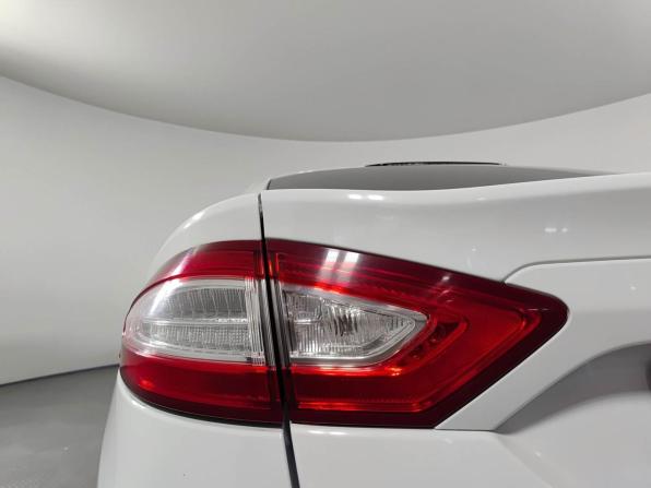 Ford Mondeo V с пробегом 2016 года, цена 1 350 000 рублей, 235000 км, седан, Автокод Объявления