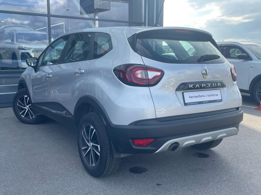 Renault Kaptur I Рестайлинг Санкт-Петербург  - изображение 4