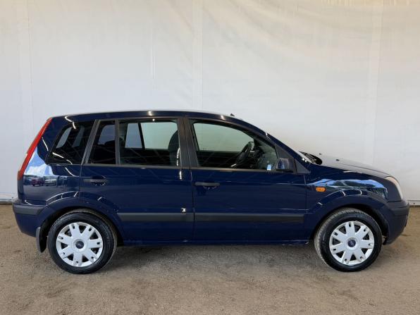 Ford Fusion I Рестайлинг с пробегом 2008 года, цена 435 000 рублей, 152252 км, хэтчбек, Автокод Объявления
