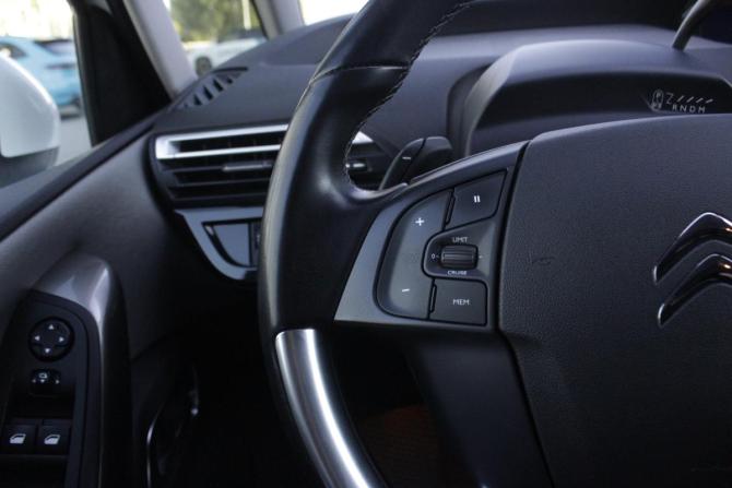 Citroen C4 SpaceTourer I с пробегом 2019 года, цена 1 495 000 рублей, 202081 км, минивэн, Автокод Объявления