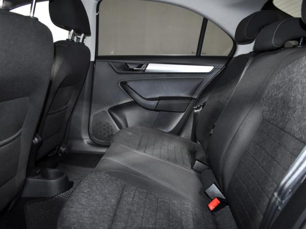 Skoda Rapid II с пробегом 2020 года, цена 1 565 000 рублей, 97000 км, лифтбек, Автокод Объявления