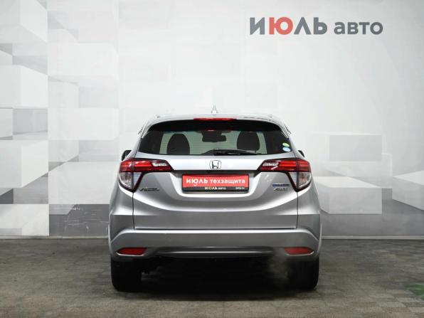 Honda Vezel I с пробегом 2016 года, цена 1 500 000 рублей, 170320 км, внедорожник, Автокод Объявления