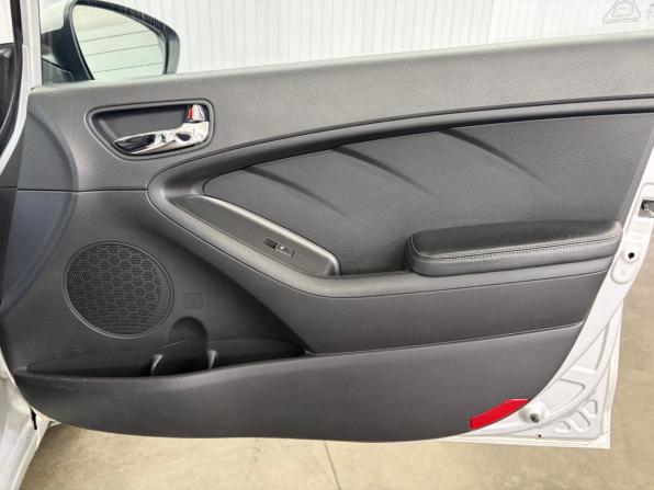 Kia Cerato III с пробегом 2013 года, цена 997 000 рублей, 225000 км, седан, Автокод Объявления